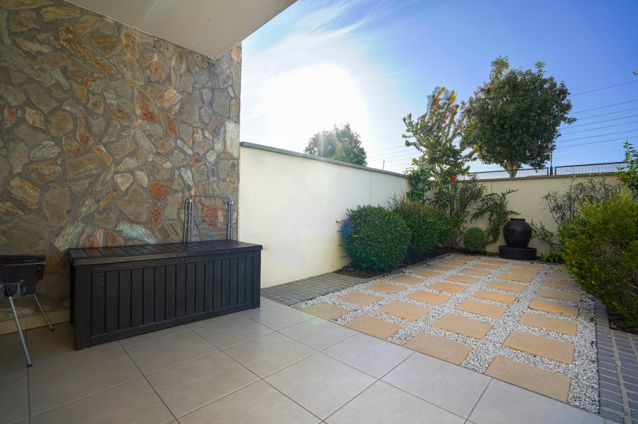 3 Bedroom Property for Sale in Sandown Western Cape